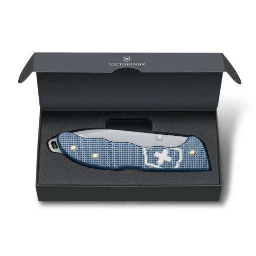 Victorinox Evoke Alox Limited Edition 2026 mit Alox-Schalen in Glacial Blue